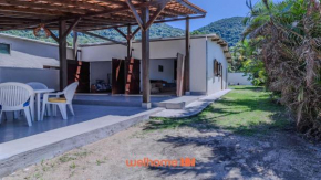 Casa a 150m da praia em Sao Sebastiao